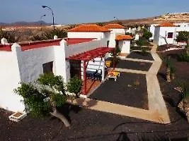 Castillo Beach Bungalows 호텔 2*